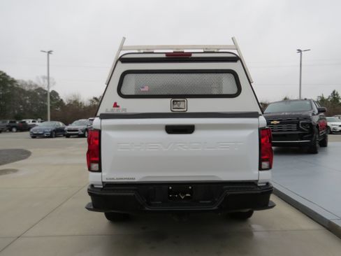 Used 2024 Chevrolet Colorado W/T w/ Safety Package image 4