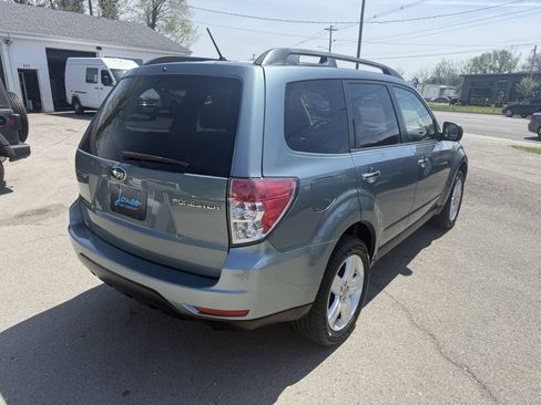 Used 2010 Subaru Forester 2.5X Premium AWD/4WD image 6
