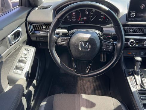 Used 2022 Honda Civic Sport image 9