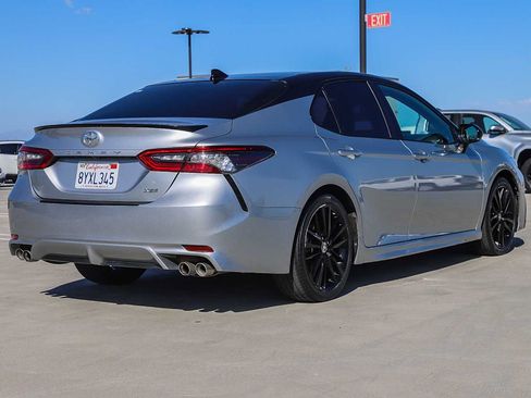 Used 2022 Toyota Camry XSE w/ Carpet Mat Package (TMS) FWD image 6