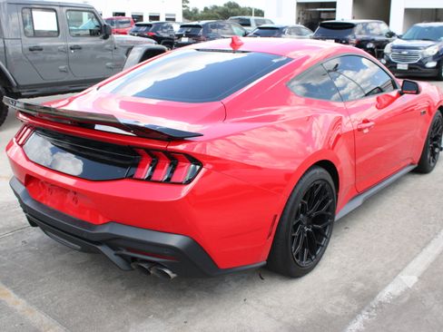 Used 2024 Ford Mustang GT RWD image 11