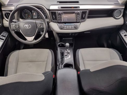 Used 2016 Toyota RAV4 XLE image 6