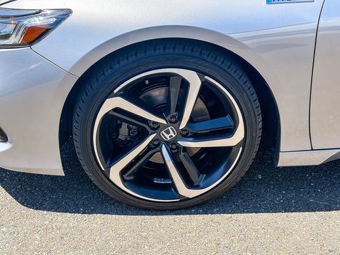 Used 2022 Honda Accord Sport image 7