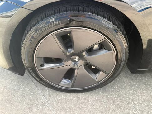 Used 2023 Tesla Model 3 Standard Range RWD image 13