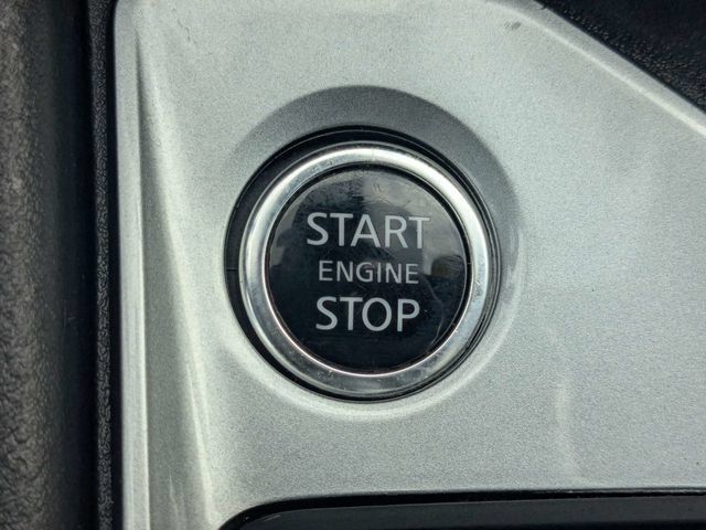 Used 2025 Nissan Altima 2.5 SV FWD image 28