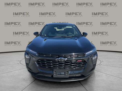 Used 2024 Chevrolet Trax RS w/ Driver Confidence Package image 8