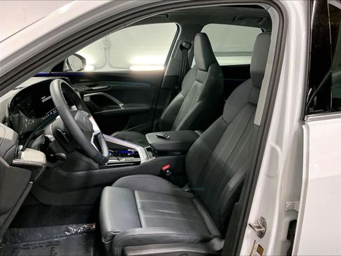 Certified 2025 Audi Q5 Prestige image 27