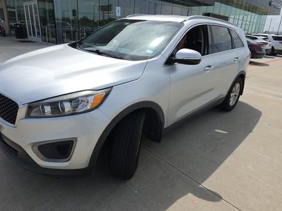 Used 2016 Kia Sorento FWD w/ LX Convenience Package