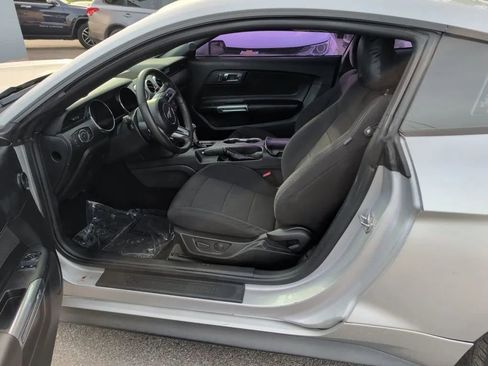 Used 2015 Ford Mustang Coupe w/ Equipment Group 051A RWD image 17