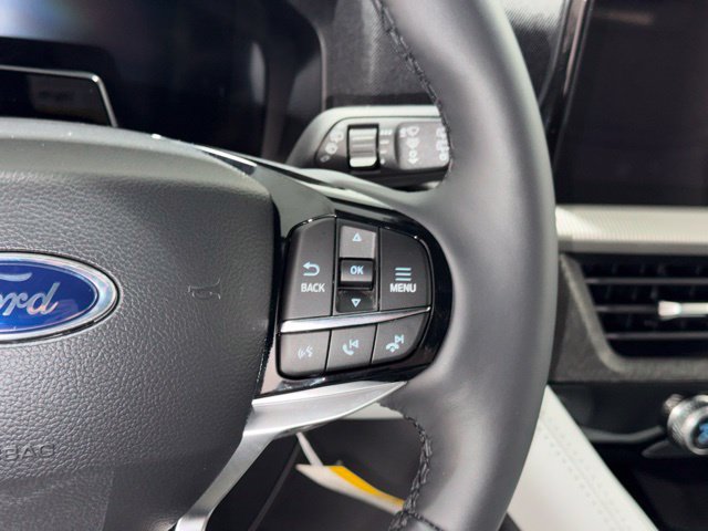 New 2027 Ford Explorer Platinum w/ LUX Leather Package AWD/4WD image 18