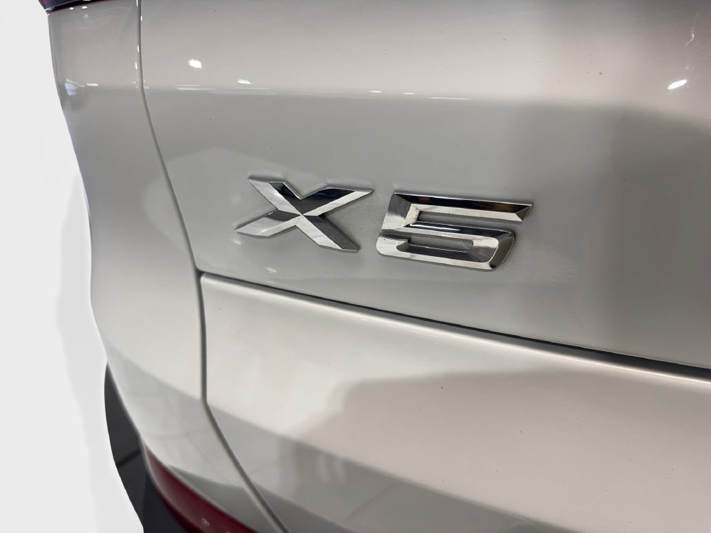 Used 2023 BMW X5 sDrive40i w/ Premium Package RWD image 25