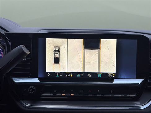 Used 2024 Chevrolet Silverado 2500 High Country w/ High Country Premium Package image 18