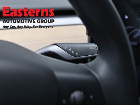 Used 2018 Tesla Model 3 Long Range image 13