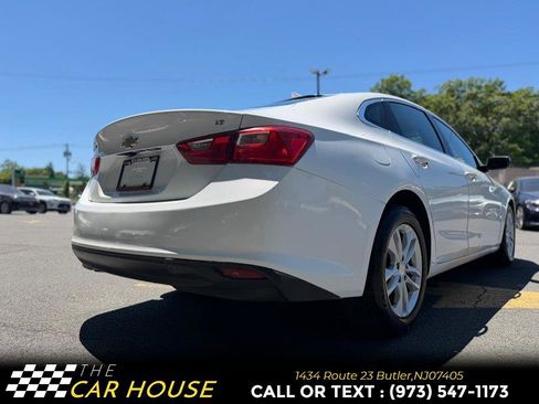 Used 2018 Chevrolet Malibu LT FWD image 8