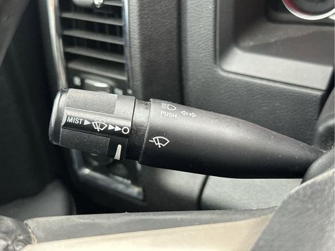 Used 2017 RAM 1500 Laramie w/ Protection Group image 30