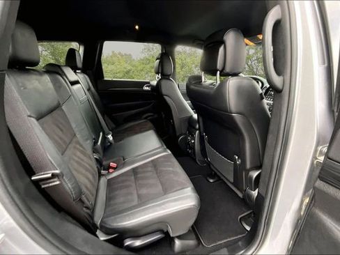 Used 2021 Jeep Grand Cherokee Laredo X AWD/4WD image 25