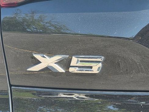 Used 2023 BMW X5 xDrive40i w/ Premium Package AWD/4WD image 5