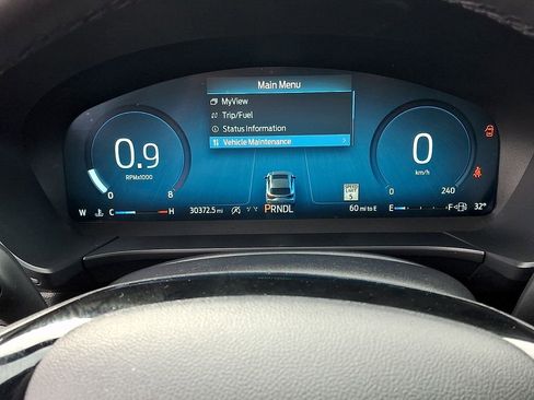 Used 2024 Ford Escape Platinum image 17