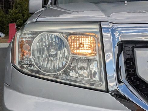 Used 2009 Honda Pilot EX-L image 10