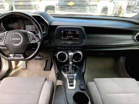 Used 2023 Chevrolet Camaro LT image 15