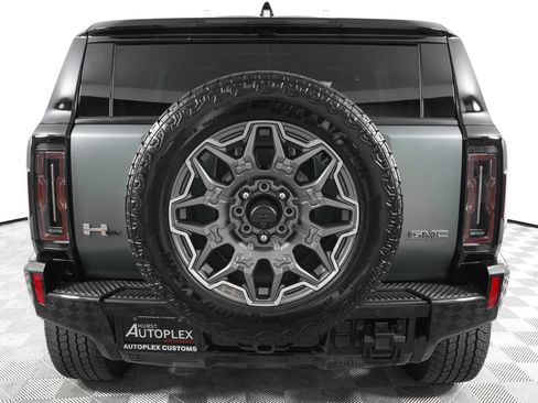 Used 2024 GMC Hummer EV 3X AWD/4WD image 5