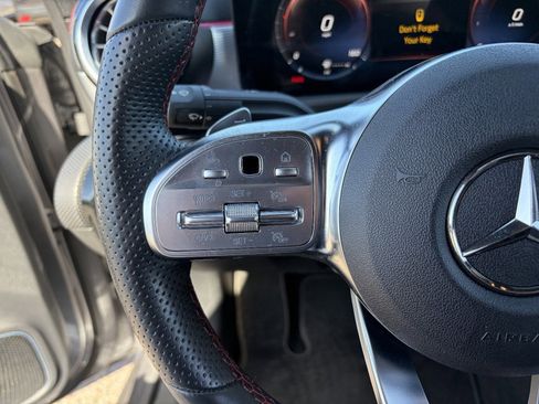 Used 2023 Mercedes-Benz CLA 250 image 28