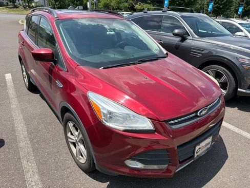 Used 2016 Ford Escape SE w/ Equipment Group 201A AWD/4WD image 15