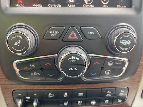 Used 2017 RAM 2500 Laramie w/ Off Road Package AWD/4WD image 34