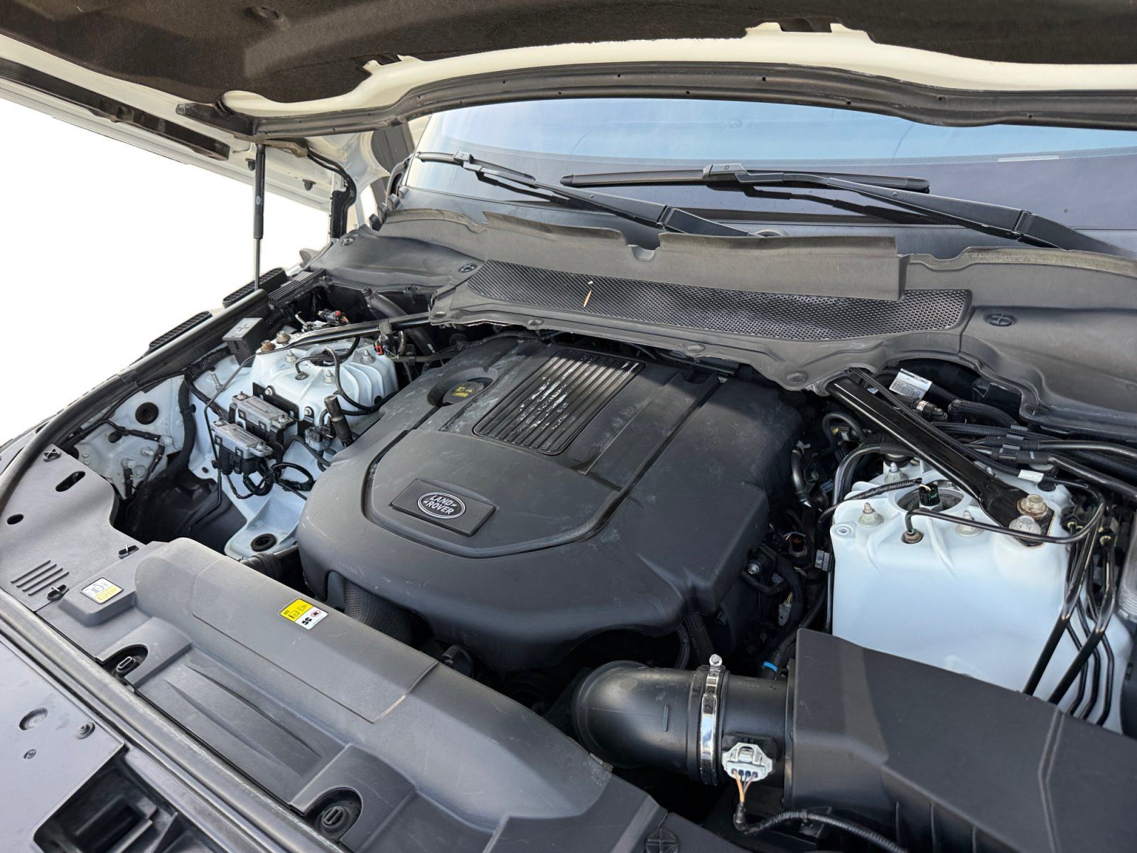 Used 2019 Land Rover Range Rover AWD/4WD image 15