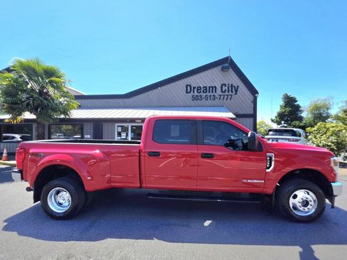 Used 2021 Ford F350 XL w/ STX Appearance Package AWD/4WD image 3