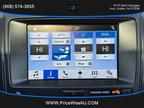 Used 2017 Ford Explorer XLT w/ Equipment Group 202A image 17