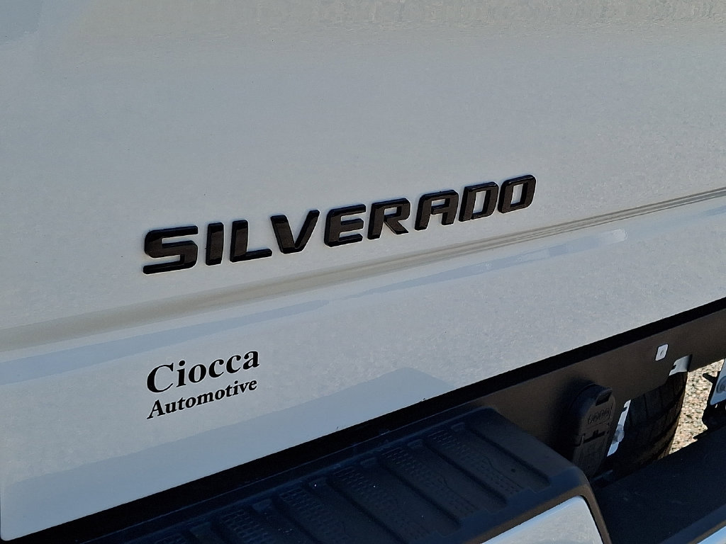 Used 2023 Chevrolet Silverado 1500 Custom AWD/4WD image 30