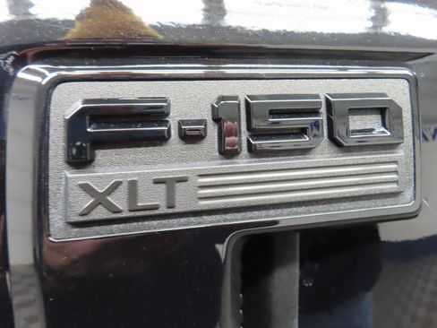 Used 2024 Ford F150 XLT w/ XLT Black Appearance Package image 52