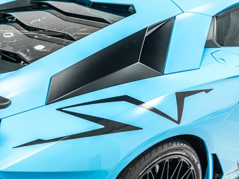 Used 2016 Lamborghini Aventador LP 750-4 Superveloce AWD/4WD image 34