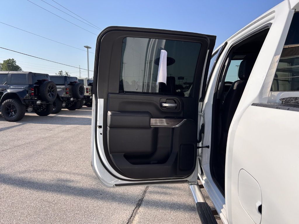 Used 2022 Chevrolet Silverado 2500 LTZ w/ LTZ Plus Package AWD/4WD image 15