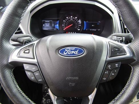 Used 2023 Ford Edge ST AWD/4WD image 21
