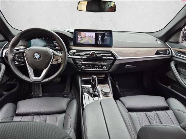 Certified 2023 BMW 530i w/ Premium Package RWD image 18