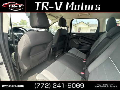 Used 2014 Ford Escape SE w/ Equipment Group 201A FWD image 12