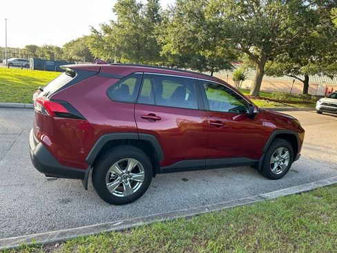 Used 2024 Toyota RAV4 XLE w/ Convenience Package AWD/4WD image 6
