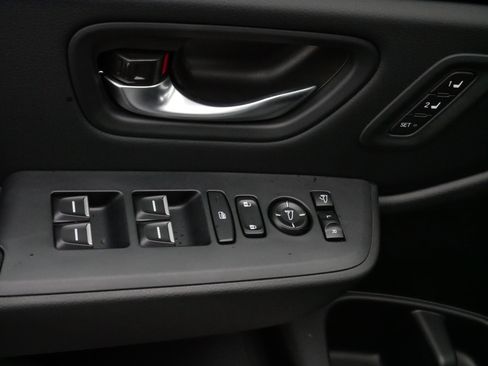 Certified 2025 Honda Pilot TrailSport image 19