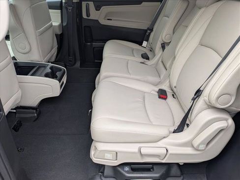 Certified 2026 Honda Odyssey EX-L image 19