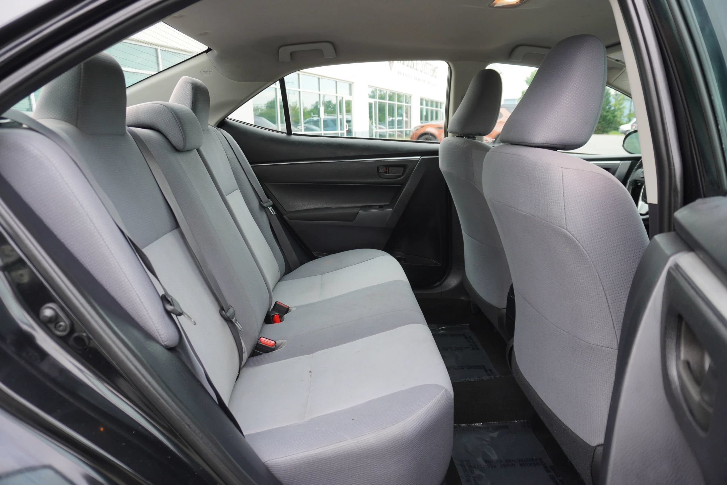 Used 2014 Toyota Corolla L FWD image 11