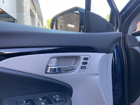 Used 2016 Honda Pilot Elite image 34