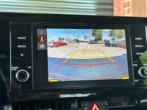 Certified 2023 Kia Sportage LX AWD/4WD image 27