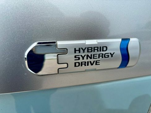 Used 2012 Toyota Prius Prime Plug-In Hybrid FWD image 31