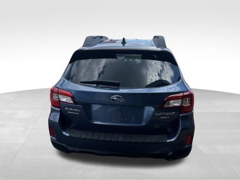 Used 2016 Subaru Outback 3.6R Limited image 7