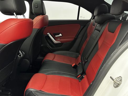Used 2019 Mercedes-Benz A 220 image 29