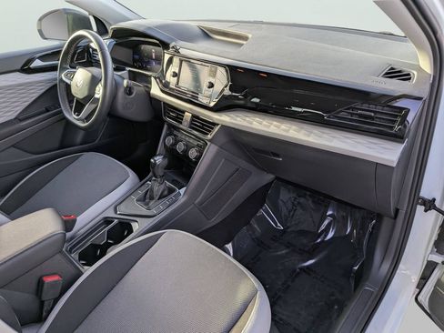 Certified 2023 Volkswagen Taos S FWD image 9