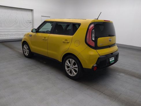 Used 2016 Kia Soul + FWD image 3