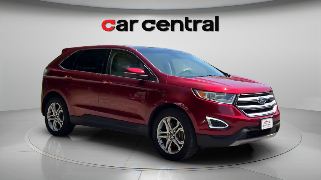 Used 2018 Ford Edge Titanium w/ Equipment Group 301A AWD/4WD image 7